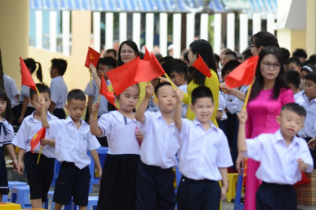 Hơn 25 triệu học sinh, sinh viên bước vào năm học mới: Thầy - trò hân hoan ngày tựu trường - Ảnh 11.